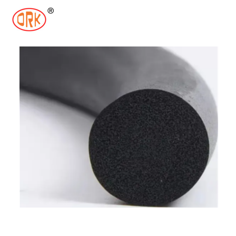 Custom EPDM Extruded Rubber Strip, UV & Aging Resistant, Multiple Elastomer Materials Available, for Automotive and Machinery Seals