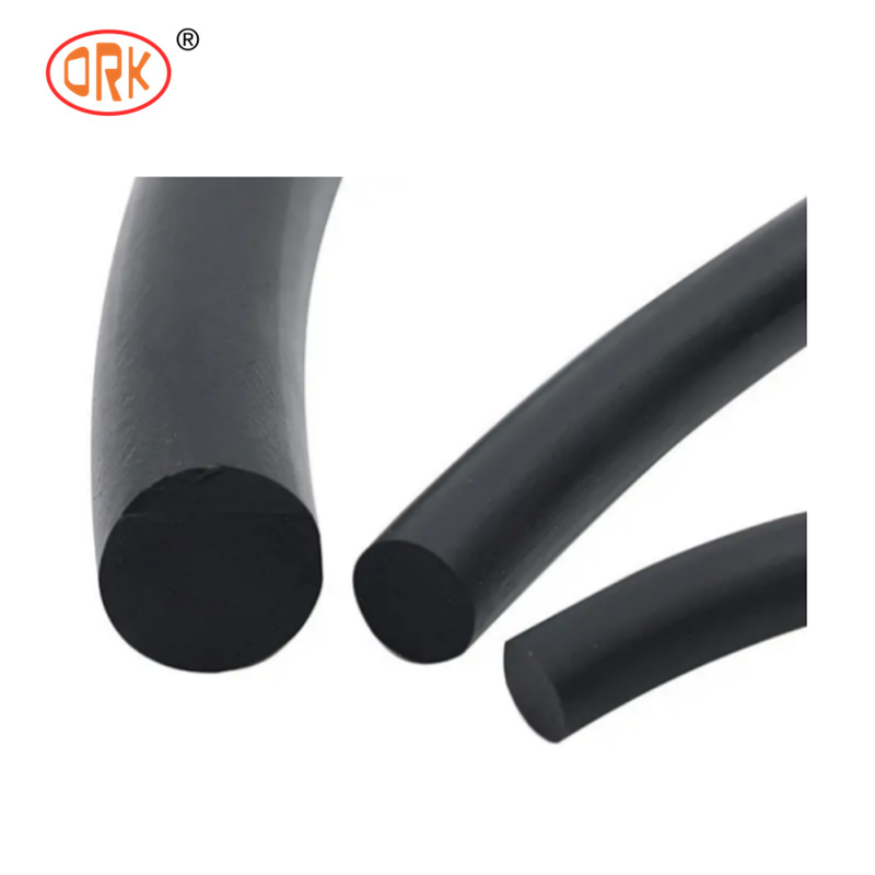 Custom EPDM Extruded Rubber Strip, UV & Aging Resistant, Multiple Elastomer Materials Available, for Automotive and Machinery Seals